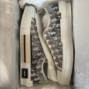 Dior Oblique Sneakers